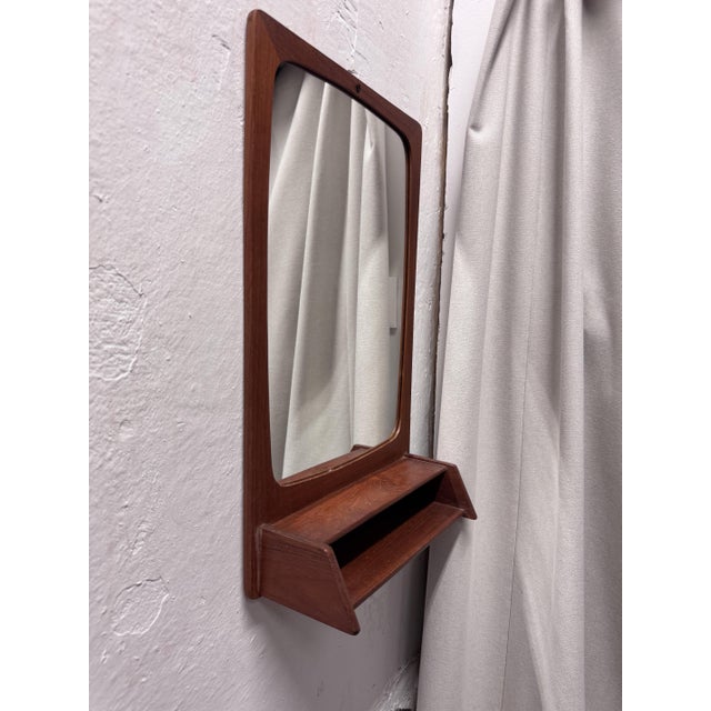Mid-Century Modern Danish Teak Wall Mirror with Shelf, 1960s For Sale - Image 3 of 5