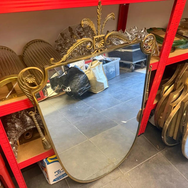 1950s Gio Ponti Style Mid-Century Modern Brass Shield Wall Mirror For Sale - Image 14 of 14