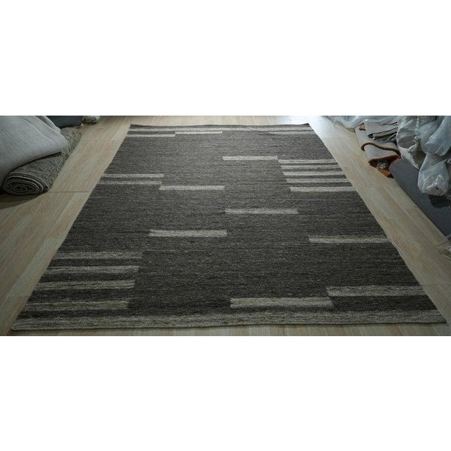 2020s 6x9 Gray Handwoven Wool Floating Rectangles Geometric Modern Carpet Rug For Sale - Image 5 of 10