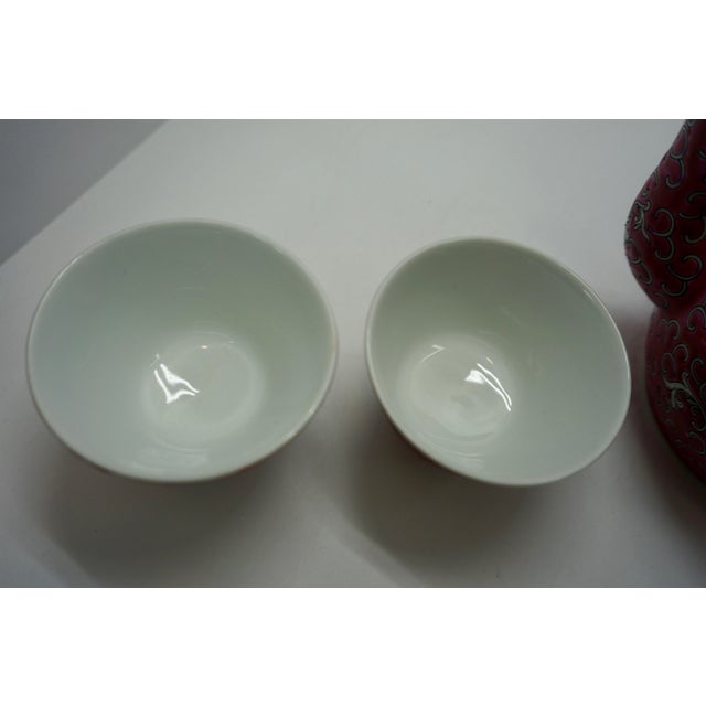 Mid 20th Century Vintage 1980s Jingdezhen Rose Famille "Mun Shou" Longevity Porcelain Tea & Dining Set for Two - 7 Pieces For Sale - Image 5 of 12