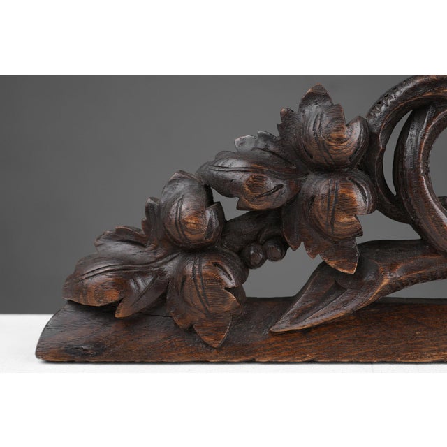 Antique Oak Pediment with Hand-Carved Oak Leaves, 1850 For Sale - Image 5 of 11