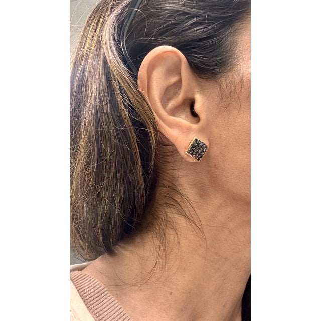 Roshe Jewels Diamond Studs, 1.38 Carat Black Diamond Yellow Gold Earring Studs, A Pair For Sale In Los Angeles - Image 6 of 9