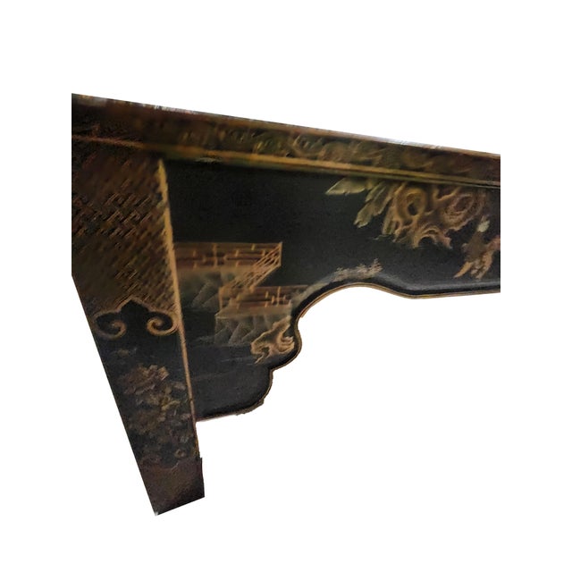 Paint Late 20th Century Oriental Black Lacquer Coffee Table (Hand-Painted Chinoiserie / Oriental Scene) For Sale - Image 7 of 9