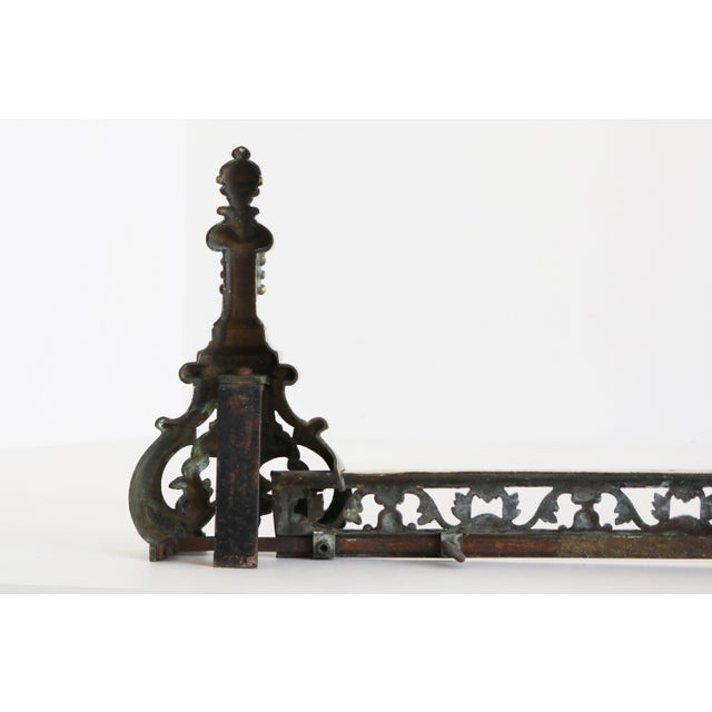 Antique French Louis XVI Style Adjustable Bronze Fireplace Fender, 1880 For Sale - Image 3 of 10