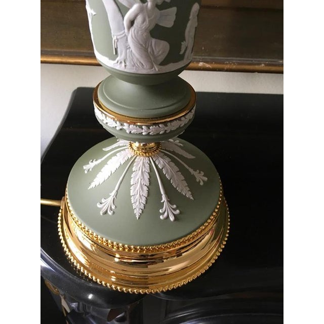 Traditional Postmodern Green Porcelain and Brass Table Lamp, Italy, 1970s For Sale - Image 3 of 18