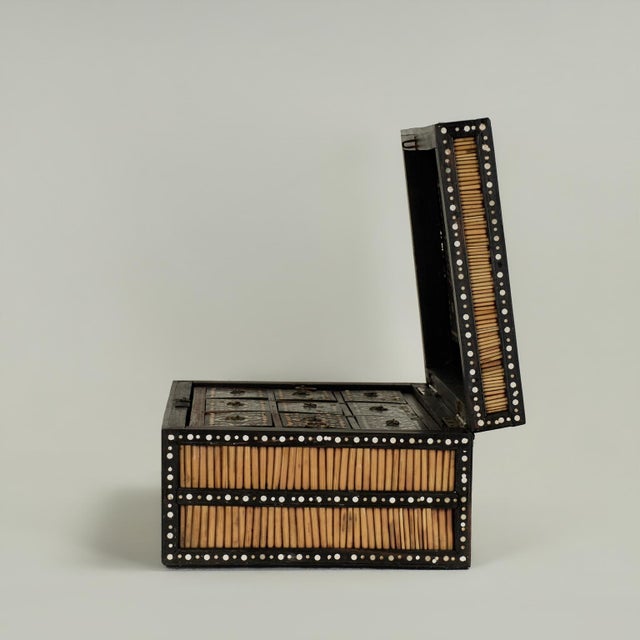 Bone Antique Anglo Indian Quill Box For Sale - Image 7 of 15