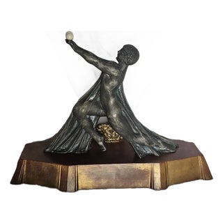French Art Deco Balloon Dancer Lamp, 1930s For Sale