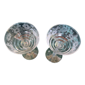 1930s Art Deco Long Sleek Stem Etched Crystal Wine Glass. - 2pcs