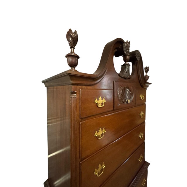 Queen Anne Queen Anne Style Cherry Highboy Chest on Chest For Sale - Image 3 of 12