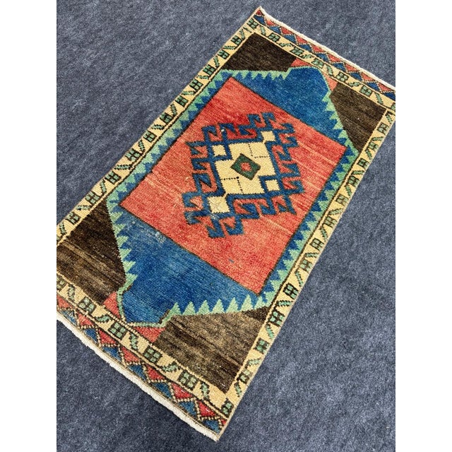 Early 21st Century Turkish Yastik Rug 1'6" x 2'9" For Sale - Image 5 of 5