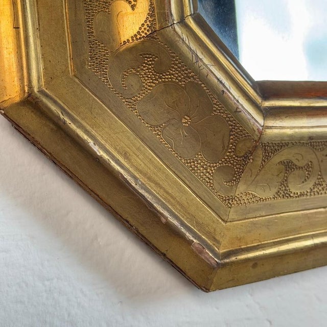 Large Giltwood Tray Mirror with Engraved and Eglomisé Decoration, Italy, 1890s For Sale - Image 6 of 17