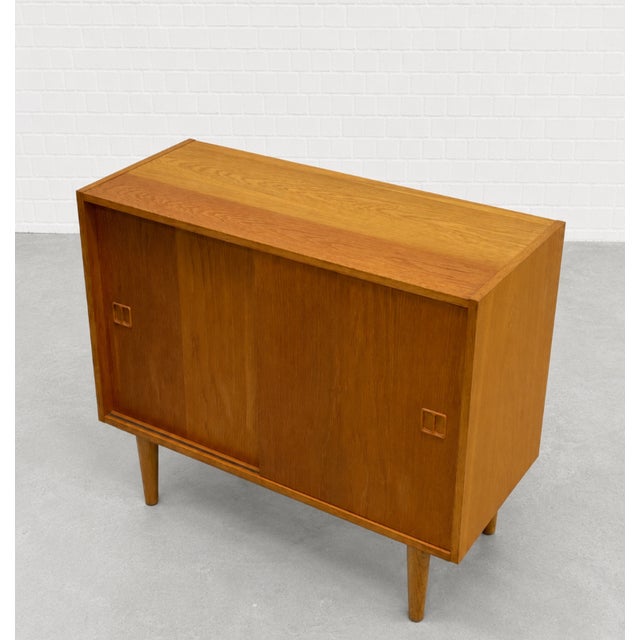 Wood Mid Century Modern Oak Jr. Credenza | Danish Storage | Entryway Cabinet, Circa 1960's For Sale - Image 7 of 13