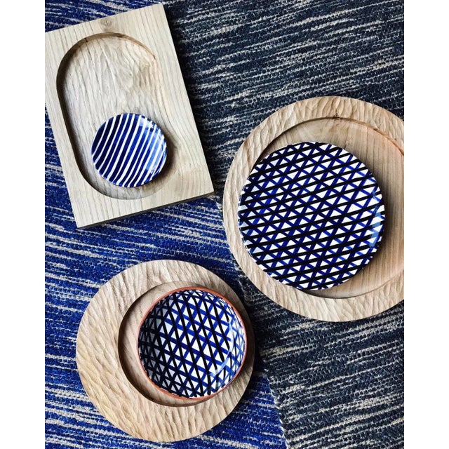 Contemporary Casa Cubista Carved Wood Circular Tray - Natural, Small For Sale - Image 3 of 4