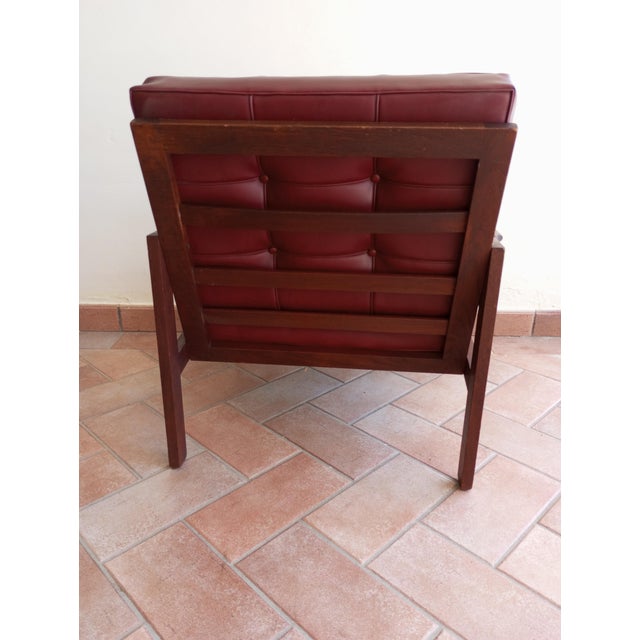 Teak and Leather Lounge Chairs by Illum Wilkelsø for Niels Eilersen, Denmark, 1960s, Set of 2 For Sale - Image 6 of 16