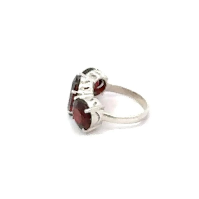Metal Classic 925 Silver Three Stone Prong Set Statement Ring With Red Garnet - Size 6.5 For Sale - Image 7 of 14