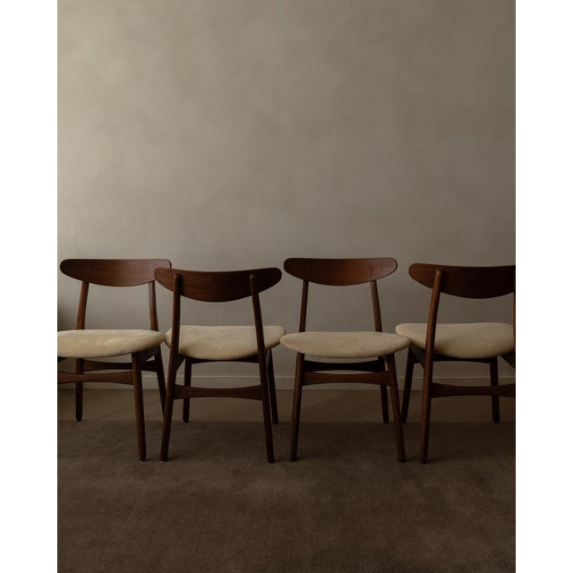 Set of four original ch30 dining chairs, designed by hans j. Wegner and produced by carl hansen & søn, denmark. A sought-...