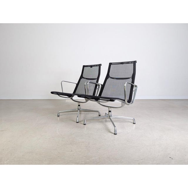 Postmodern EA 115 Chair by Charles & Ray Eames for Vitra For Sale - Image 3 of 11