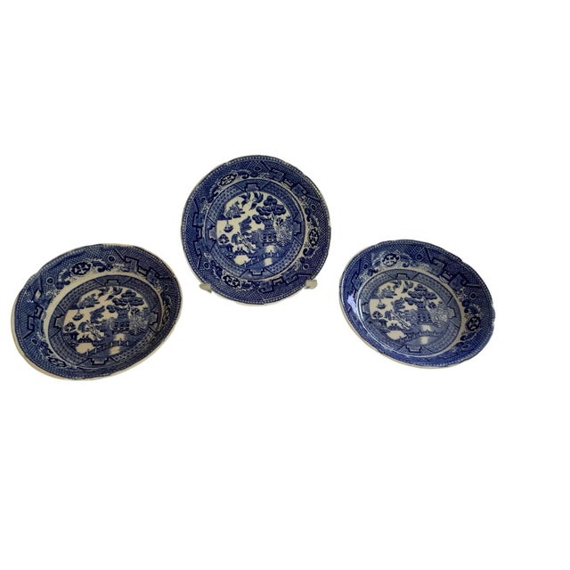 English Antique Allertons Blue Willow Fruit Berry Bowls Set of 3 Made in Staffordshire England C. 1920s For Sale - Image 3 of 5
