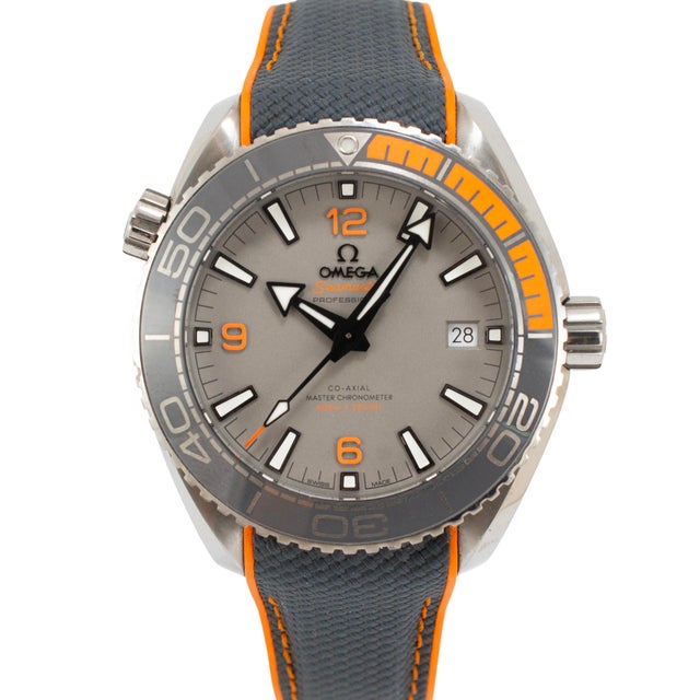 Brand: Omega Gender: Men's Metal Type: Titanium Diameter: 44.00 mm Weight: 103.00 grams OMEGA Gent's titanium, OMEGA Swiss...