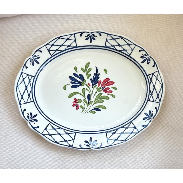 Mid 20th Century Johnson Brothers Provincial Floral Scalloped Platters - A Pair For Sale In New York - Image 6 of 9