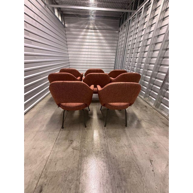 Mid-Century Modern Set of 8 Eero Saarinen for Knoll Executive Arm Chairs For Sale - Image 3 of 9