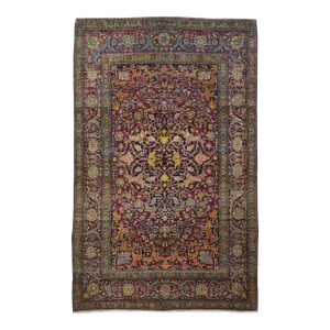 Antique Isfahan Rug 4'5'' X 7'0''