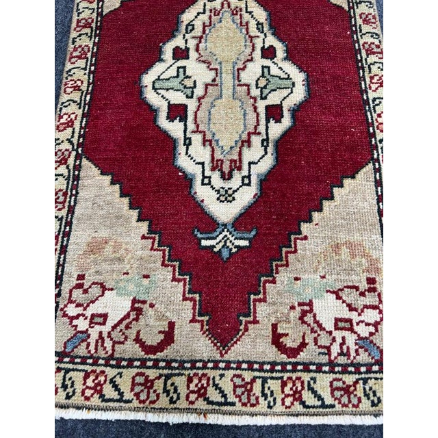 Contemporary Turkish Yastik Rug 1'7" x 2'9" For Sale - Image 3 of 5