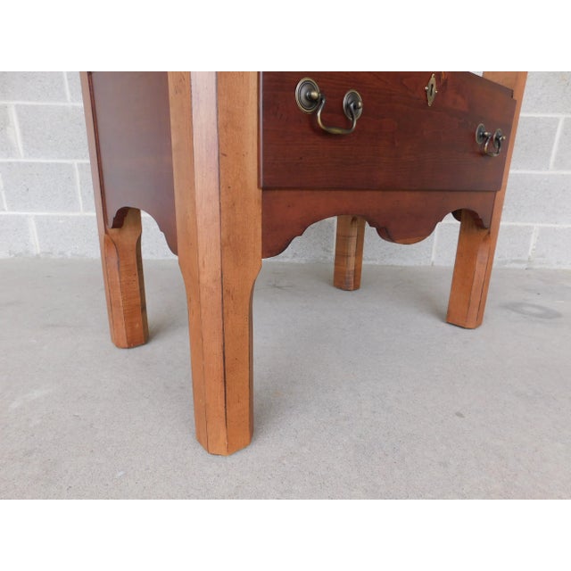 Wood Lane Furniture Williamsburg Cherry 1 Drawer Nightstand #B For Sale - Image 7 of 11
