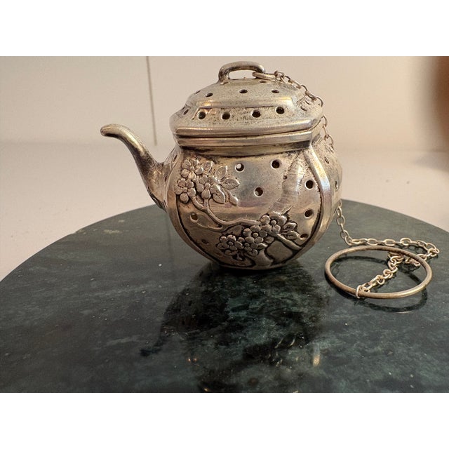 Beautiful sterling silver tea infuser designed like a little teapot