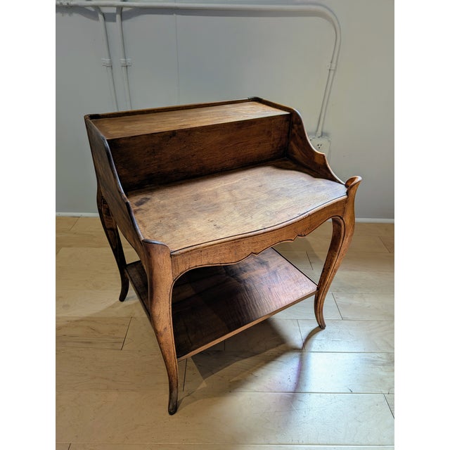 Dimensions: 24" x 20" x 27.75" (overall) 22" x 7.5" (top tier) 22" x 12.25" (main tier) 21" x 17" (bottom shelf) 22"...