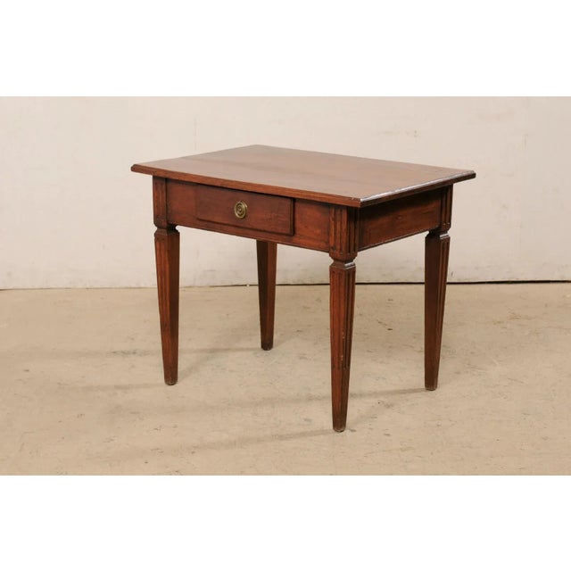 Italian Small Table with fluted Legs, 19th Century For Sale - Image 4 of 11