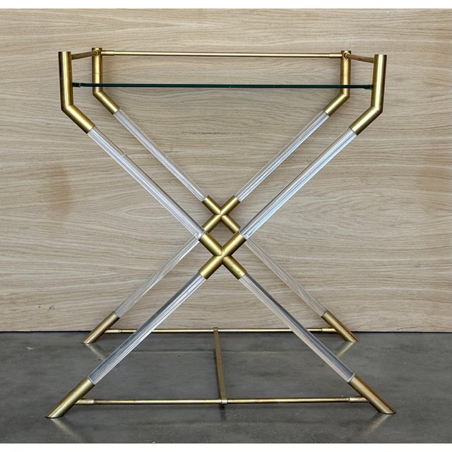 Mid Century Modern Serving or Side Table in Brass and Lucite with X Form For Sale - Image 10 of 18