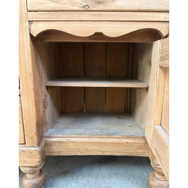 Victorian English 2-Part Buffet For Sale - Image 9 of 18
