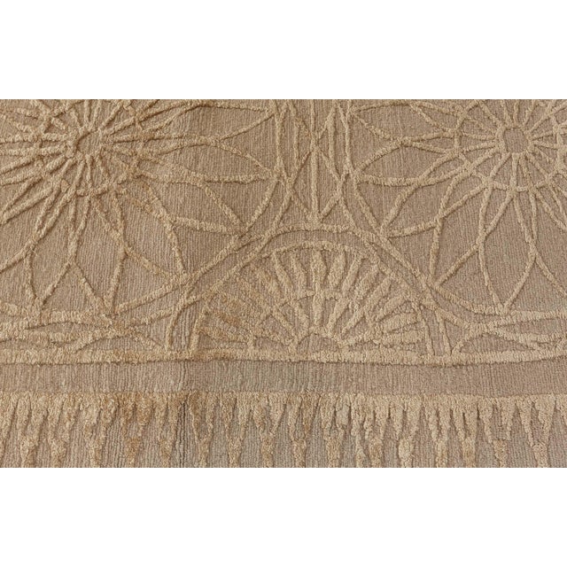Early 21st Century Contemporary Flower Garden Silk Rug by Suzanne Lovell for Doris Leslie Blau For Sale - Image 5 of 9