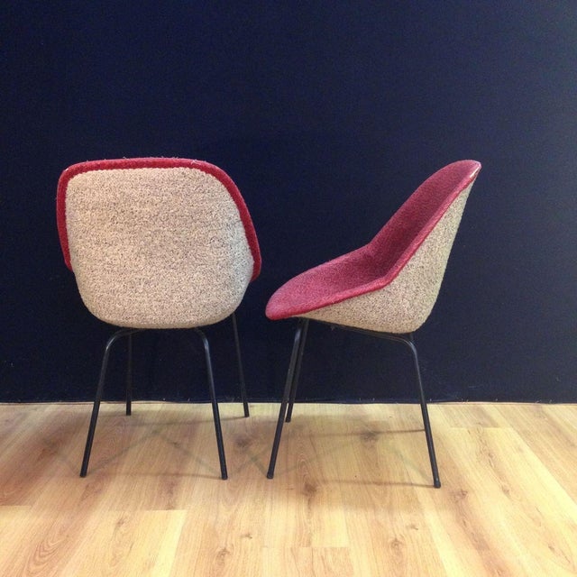 Burov Set of Pink Chairs by Genevieve Dangles-Christian Defrance for Burov, 1950s, Set of 2 For Sale - Image 4 of 10