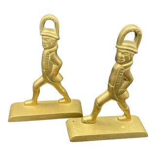 Vintage Virginia Metalcrafters Hessian Solders a Pair of Door Stops For Sale