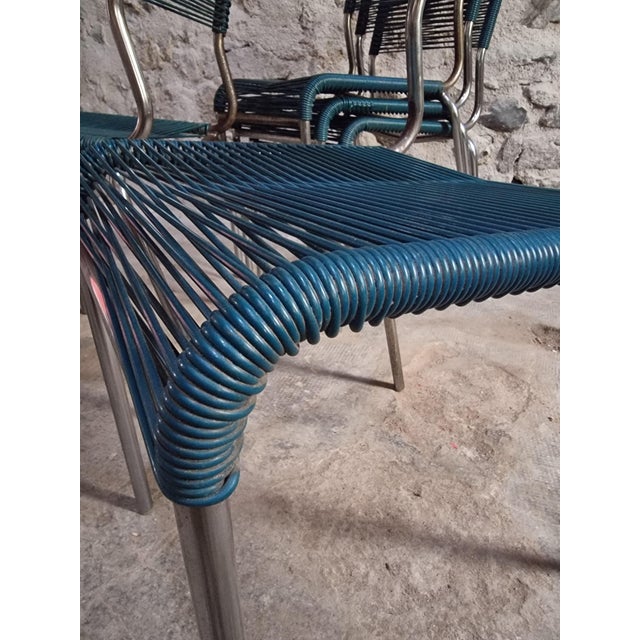 20th Century French Spaghetti Chairs and Ottoman with Chrome Frame, 1960s, Set of 7 For Sale - Image 12 of 18