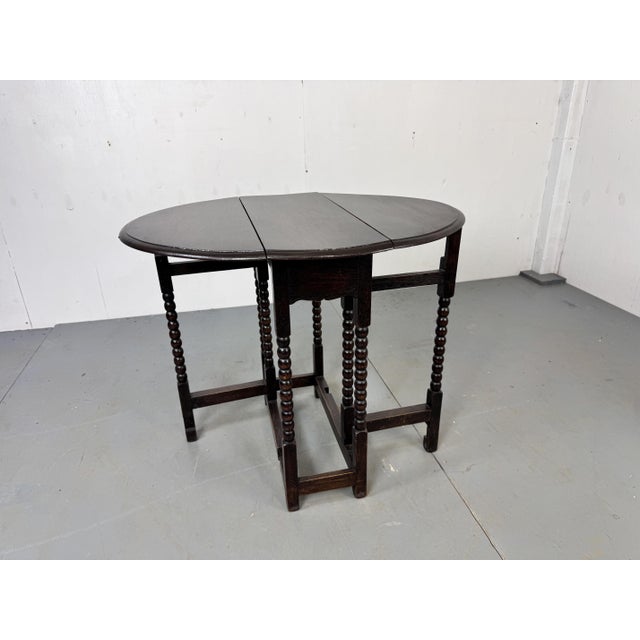 Rustic Small Antique Oak Gateleg Drop-Leaf Side Table, 1900s For Sale - Image 3 of 13