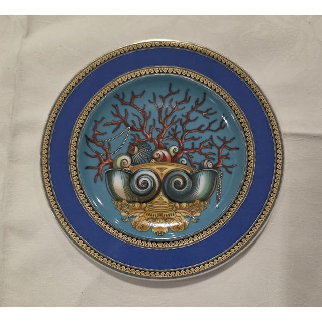 Le Tresors De La Mer 12-Person Dinner Service by Gianni Versace for Rosenthal, 1990s, Set of 123 For Sale - Image 14 of 18