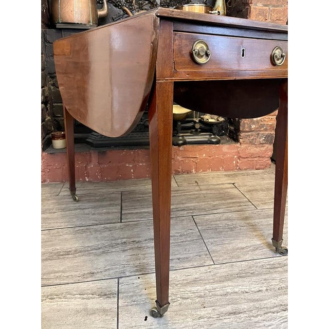 Antique George III Mahogany Pembroke Table, 1800 For Sale - Image 11 of 14