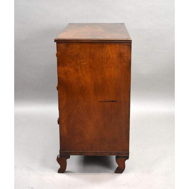 Regency Flame Mahogany Chest of Drawers, 1820 For Sale - Image 4 of 10