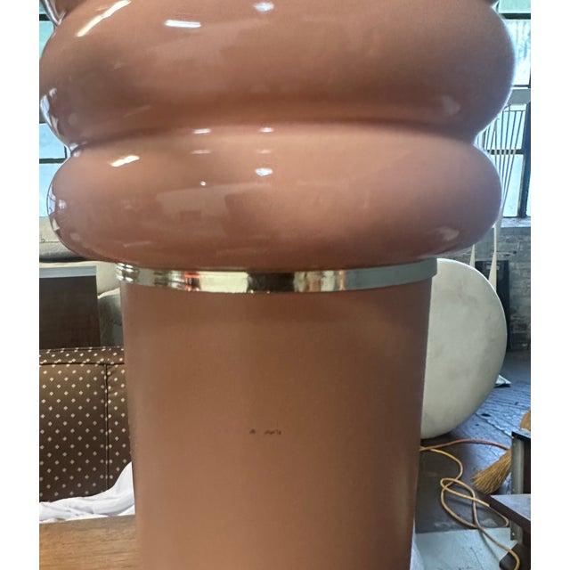 Metal Pair of Post Modern 1980s Peach Ceramic Table Lamps With Brass Trim For Sale - Image 7 of 7