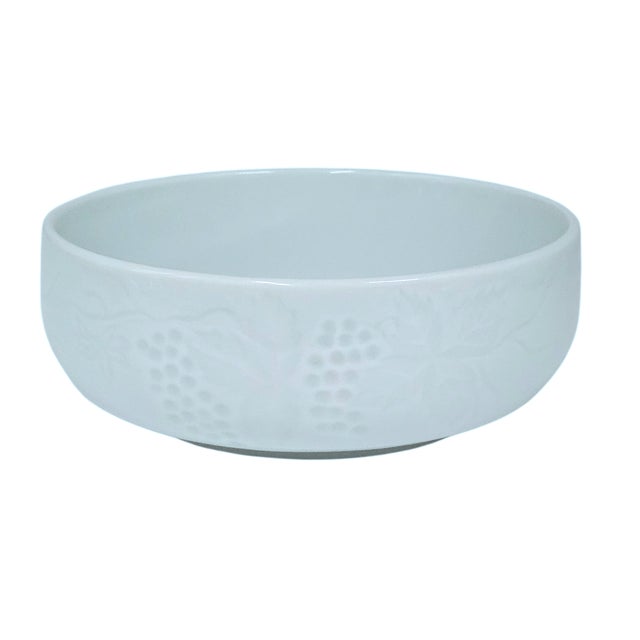 VTG Korean Celadon Blue Soup Salad Bowls Grapes/Grape Leaf Pattern 5 Pc For Sale - Image 4 of 9