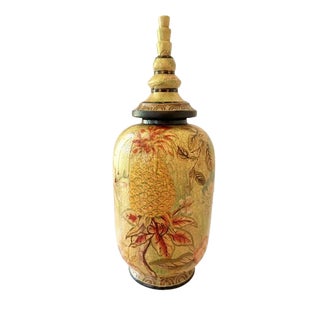 Large Hand-Painted Crackle Finish Lidded Decorative Ginger Jar With Pineapple Motif For Sale