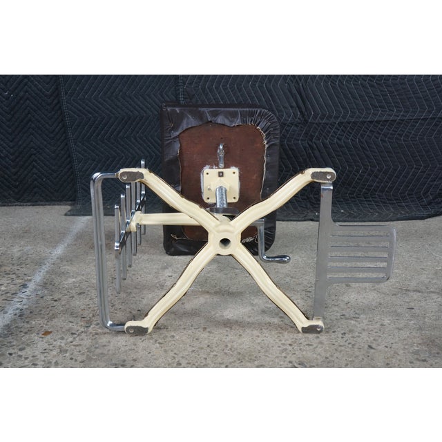 Industrial Mid-Century Shoe Store Salesman Fitting Exam Stool Adjustable Bench For Sale - Image 16 of 18