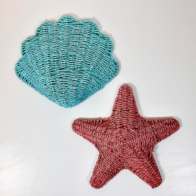 1980s Vintage Coastal Boho Chic Wicker Clam Shell & Starfish Sculptural Wall Objects - A Pair. For Sale - Image 6 of 7
