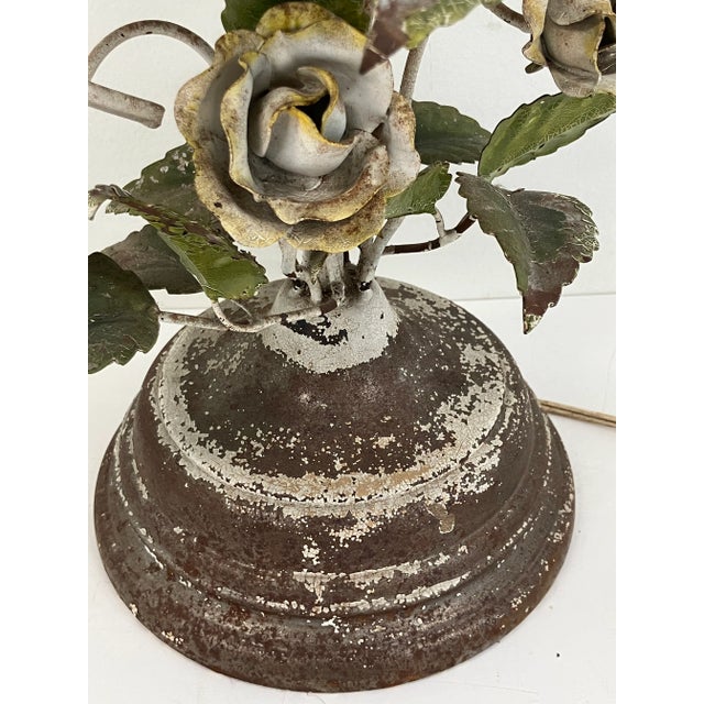 Vintage Italian Tole Bird & Floral Table Lamp, Cottagecore, Circa 1950s For Sale - Image 9 of 13
