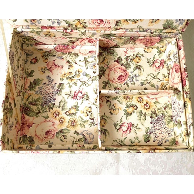 Jewelry Box With Mirror Cabbage Rose Chinz Fabric Dresser Top Vanity Organizer For Sale - Image 10 of 12