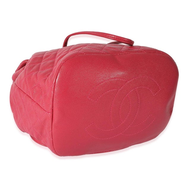 Chanel Red Quilted Calfskin Medium Covered CC Drawstring Backpack For Sale - Image 4 of 6
