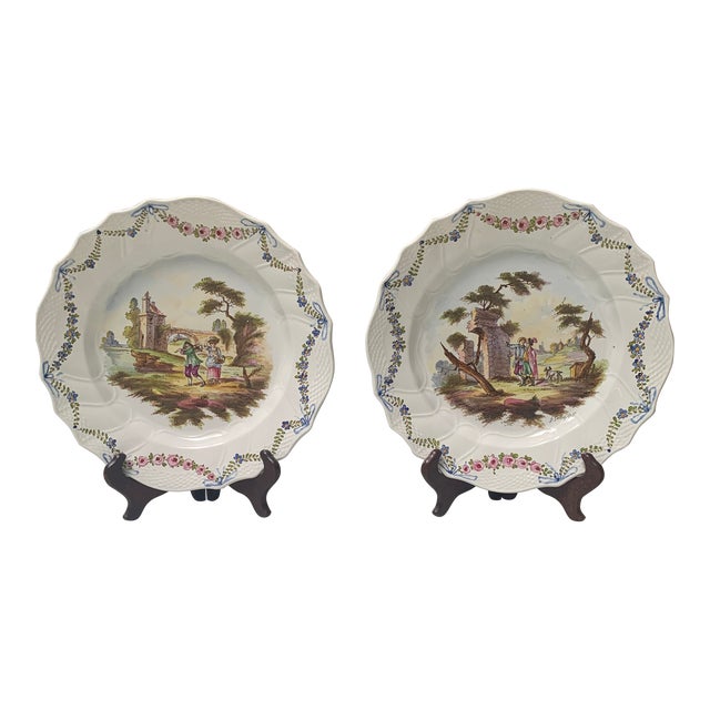 Pair of 19th Century Charming Faience Plates For Sale